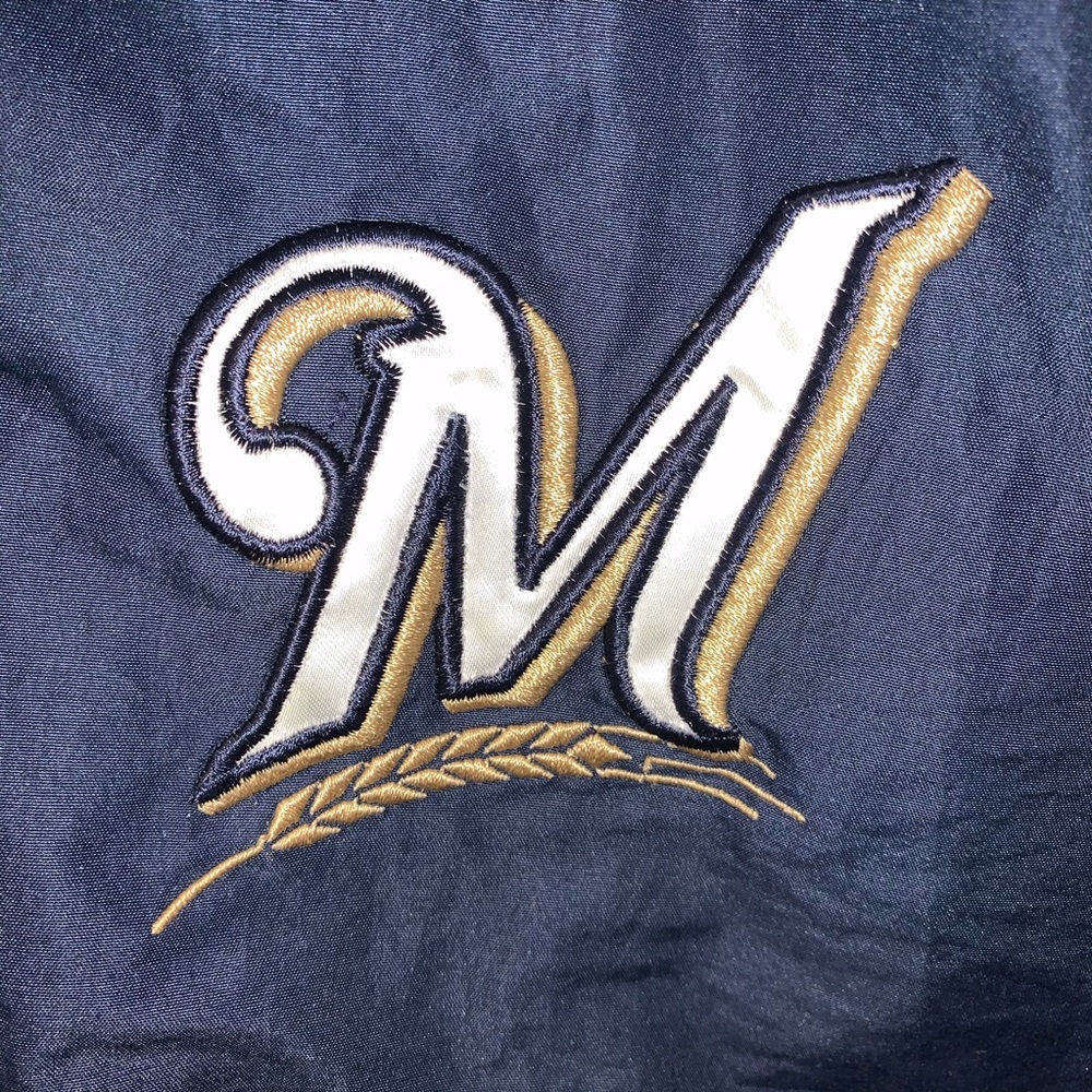 Milwaukee Brewers Jacket - Picture 3 of 8